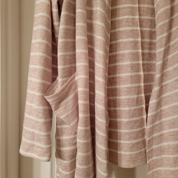 Cardigan with Pockets - Picture 4 of 4